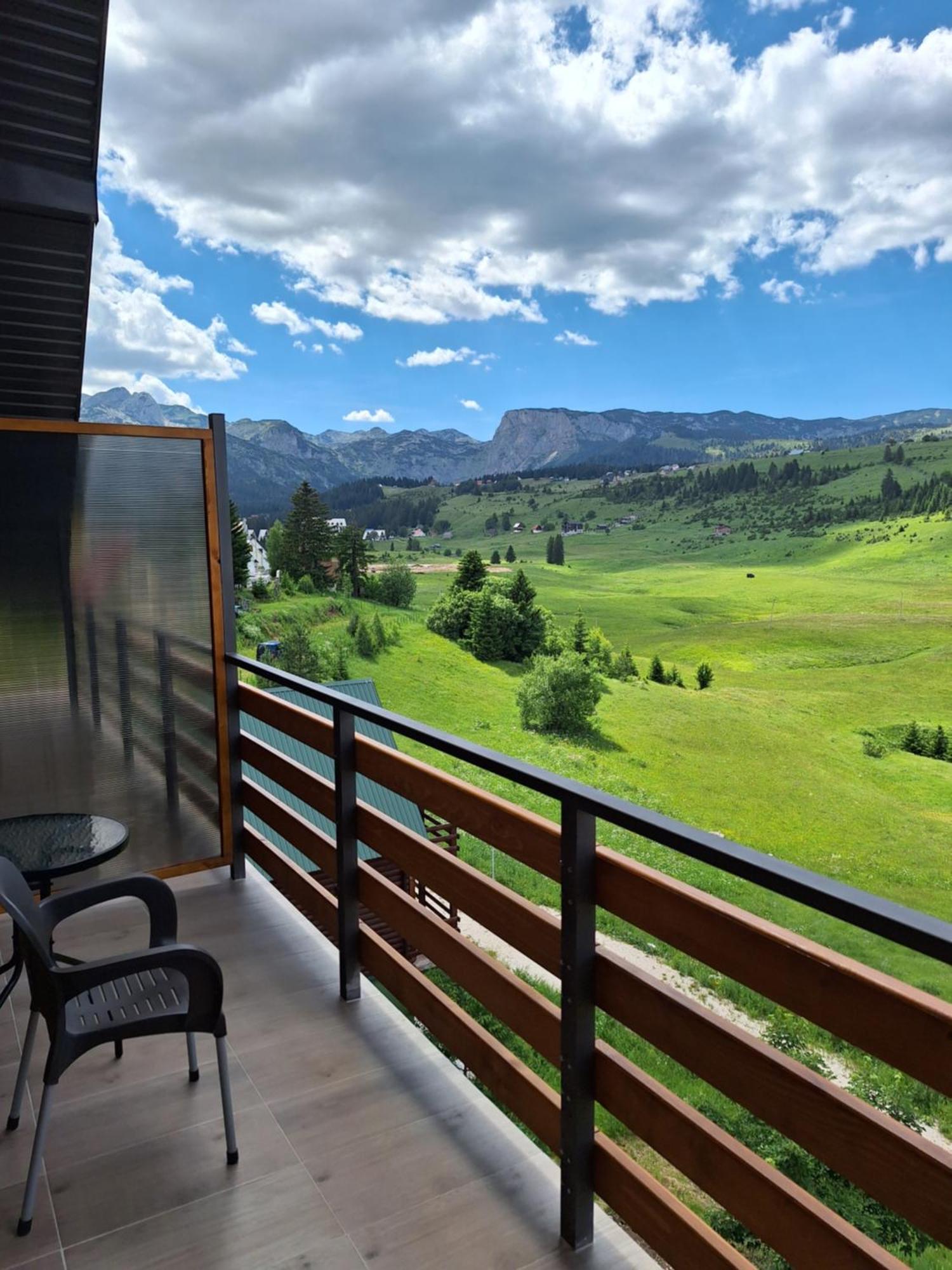Apartment Srecko *